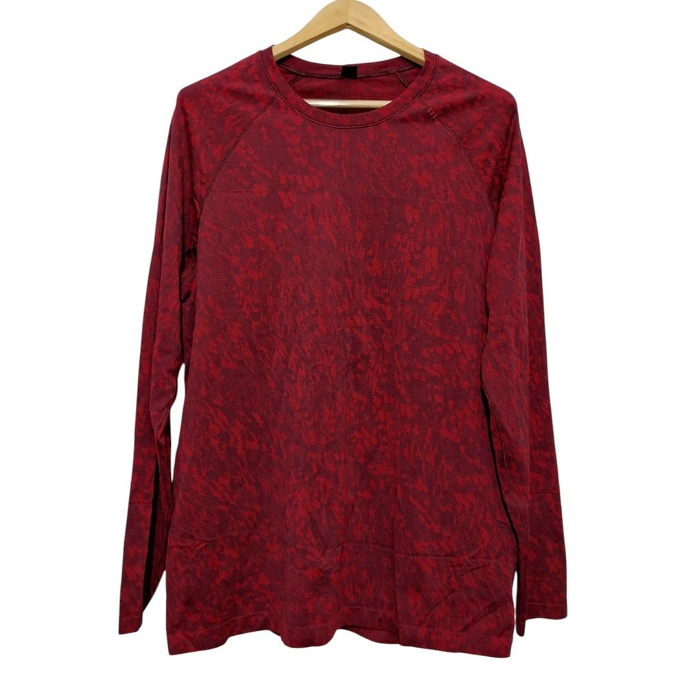 RARE Lululemon Metal Vent Tech LS‎ Lunar New Year Shirt Red Camo Gold Mens